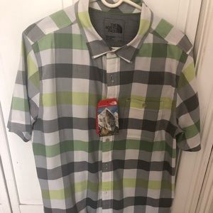 North Face short sleeve plaid shirt